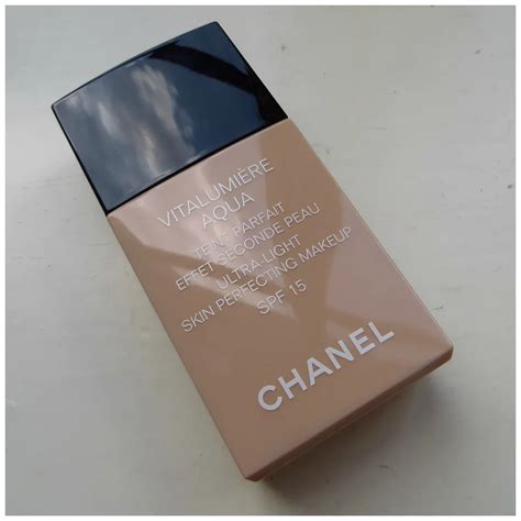 chanel vitalumiere aqua skin perfecting makeup beige rose 52|Chanel foundation 12 beige rose.